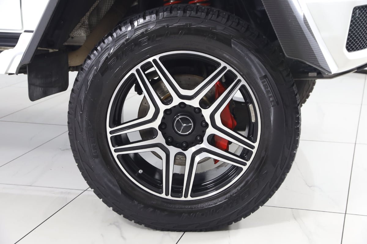 Used 2017 Mercedes-Benz G 550 Squared image 19