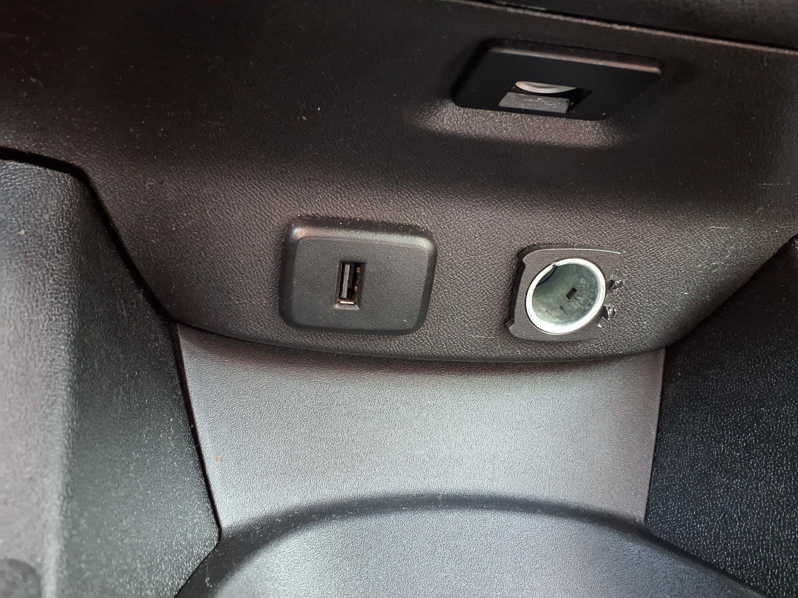 Used 2018 Chevrolet Malibu LS FWD image 9