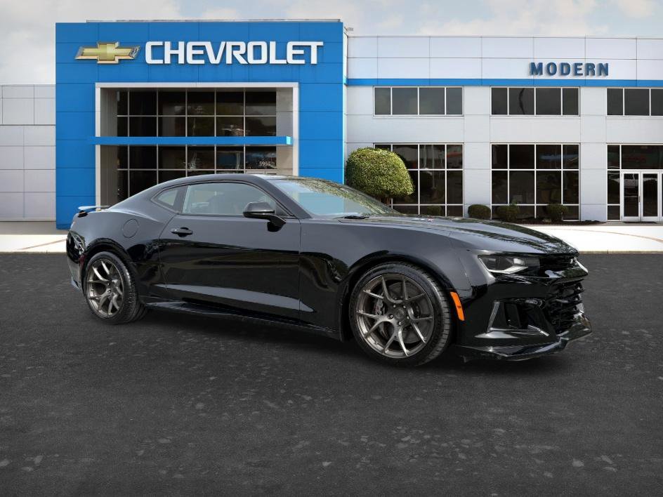 Used 2018 Chevrolet Camaro ZL1 image 6