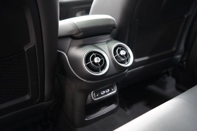 New 2025 Alfa Romeo Stelvio Sprint image 30