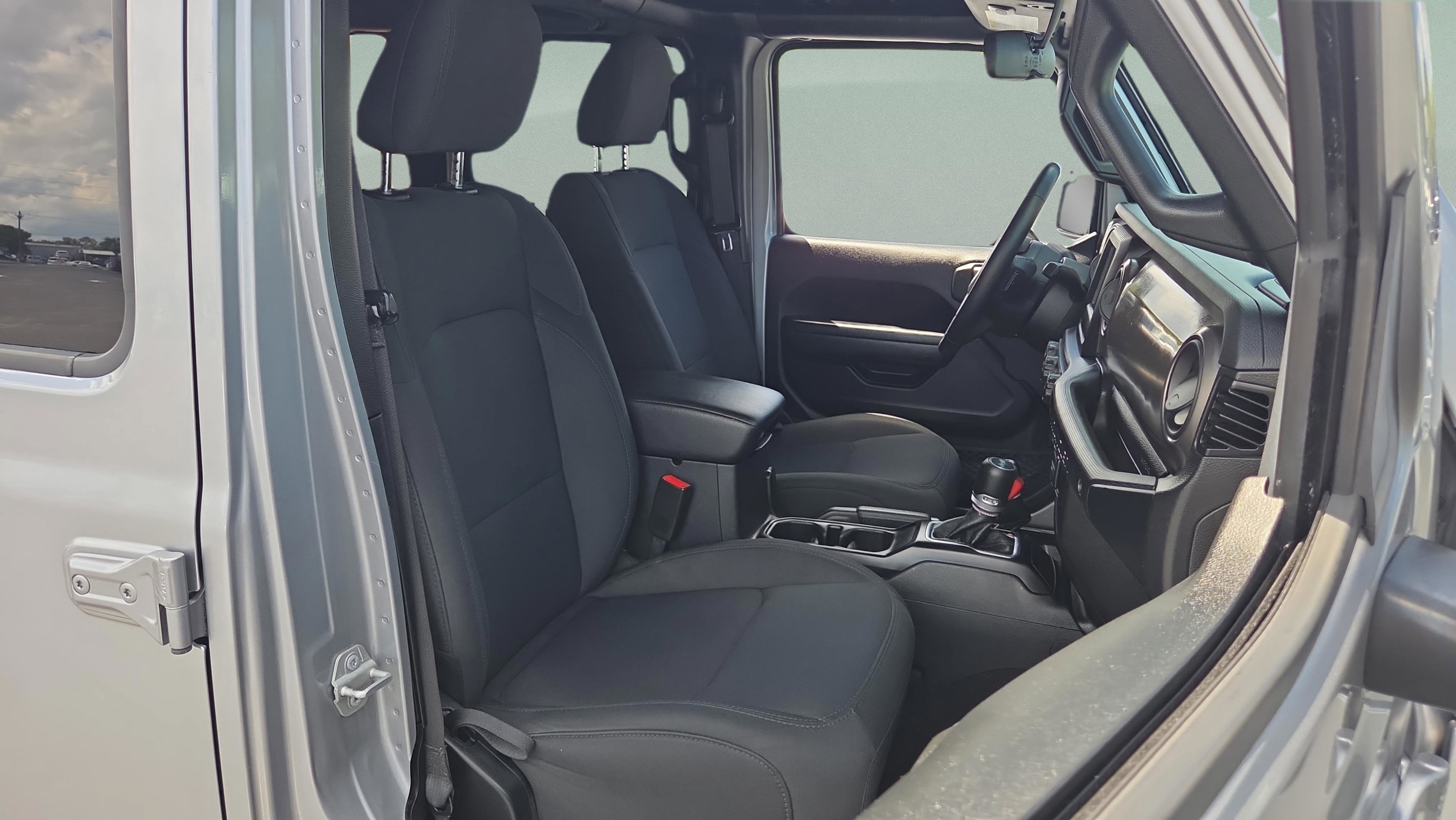 Used 2020 Jeep Wrangler Unlimited Sport S AWD/4WD image 18