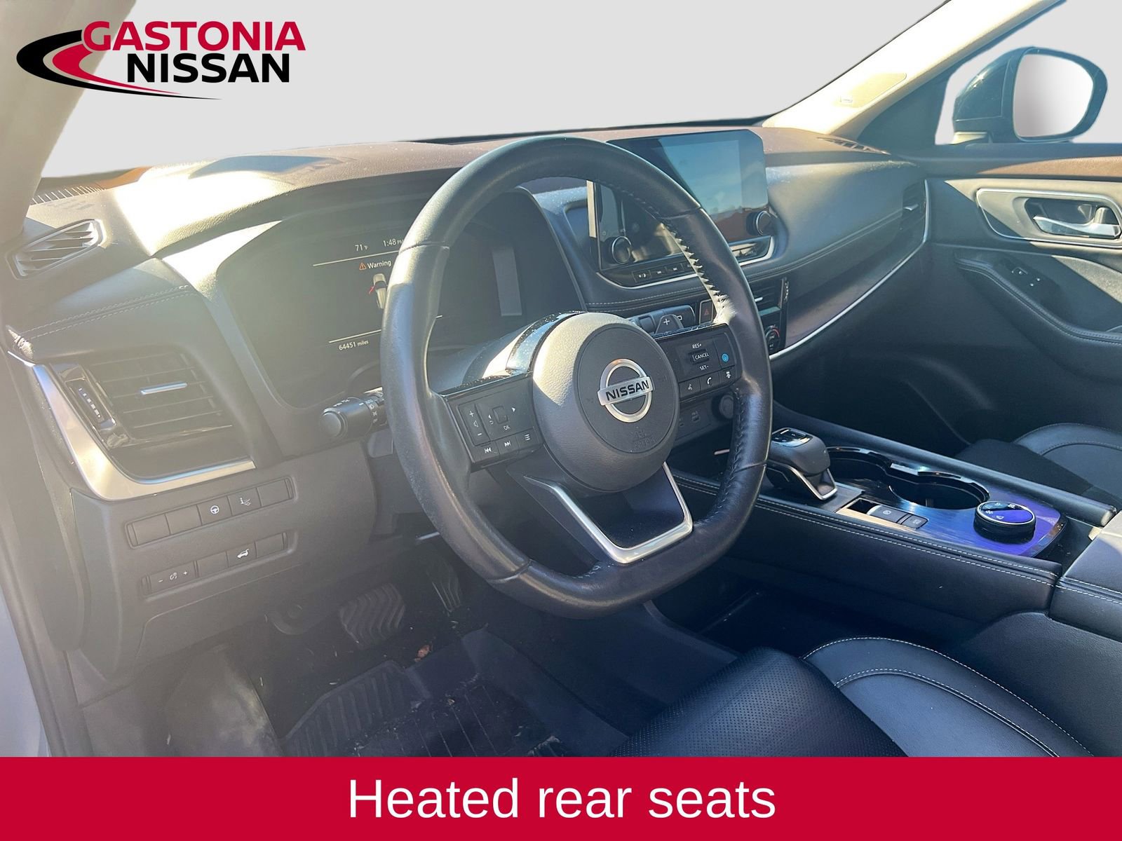 Used 2021 Nissan Rogue Platinum image 11