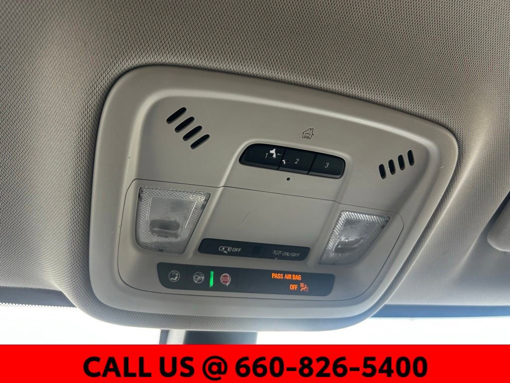 Used 2020 Chevrolet Traverse LT FWD image 16