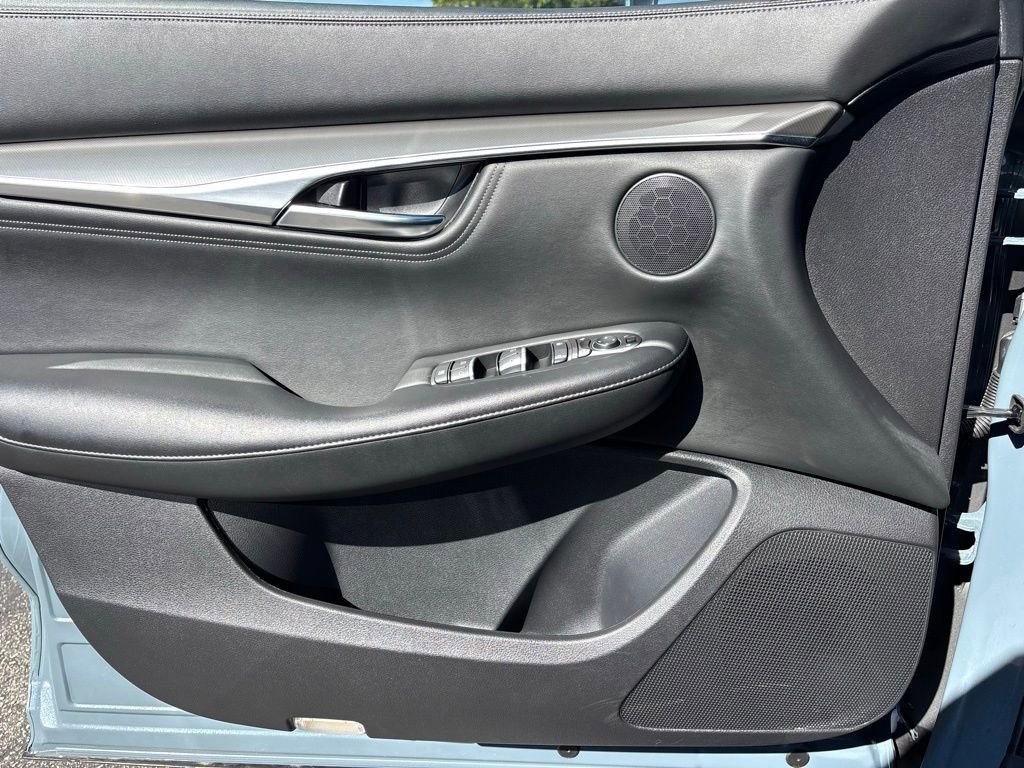 Certified 2023 INFINITI QX55 Luxe w/ Cargo Package image 20