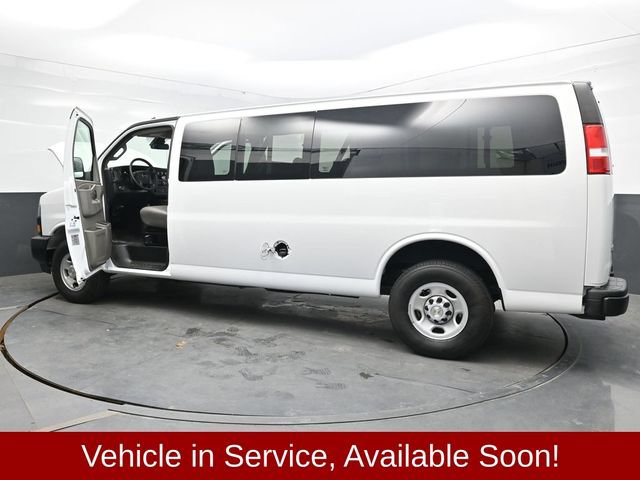 Used 2024 Chevrolet Express 3500 LS RWD image 44