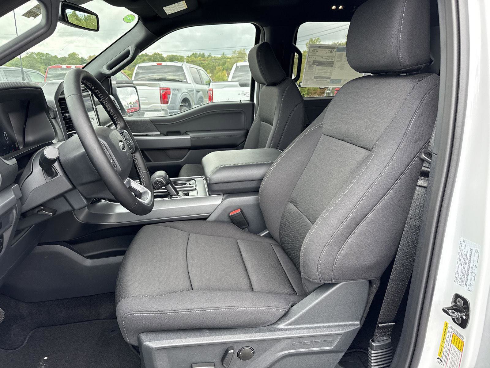 New 2025 Ford F150 XLT w/ Equipment Group 302A MID image 11