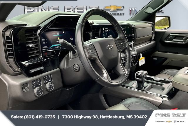 Used 2022 Chevrolet Silverado 1500 ZR2 w/ Technology Package image 12