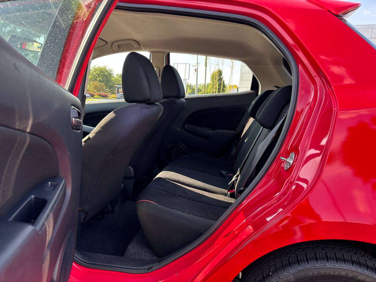 Used 2013 MAZDA MAZDA2 Touring FWD image 29