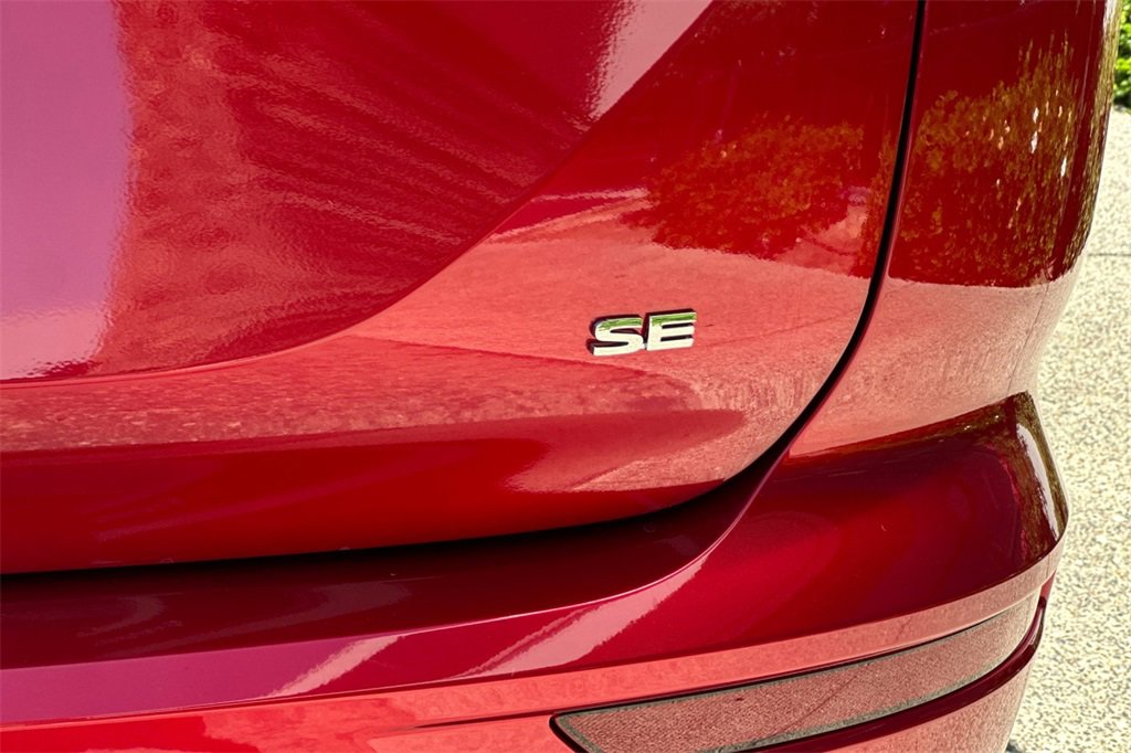 New 2025 Mitsubishi Outlander SE image 26
