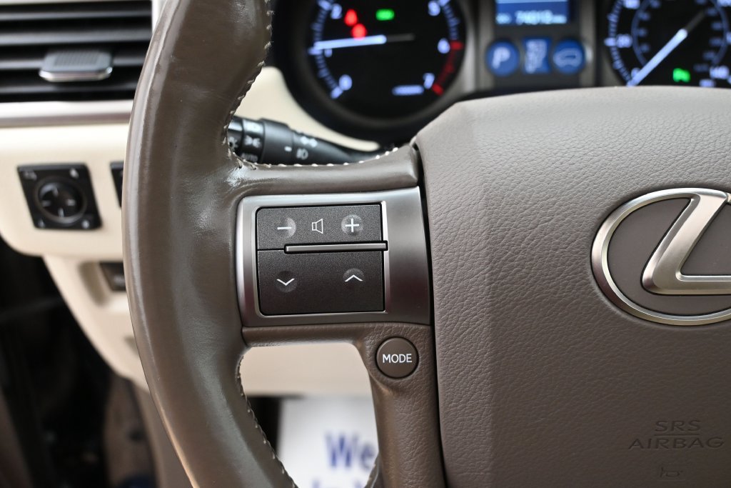 Used 2018 Lexus GX 460 Premium AWD/4WD image 14