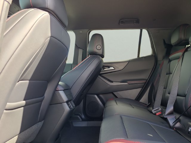 New 2027 Chevrolet Equinox RS FWD image 16