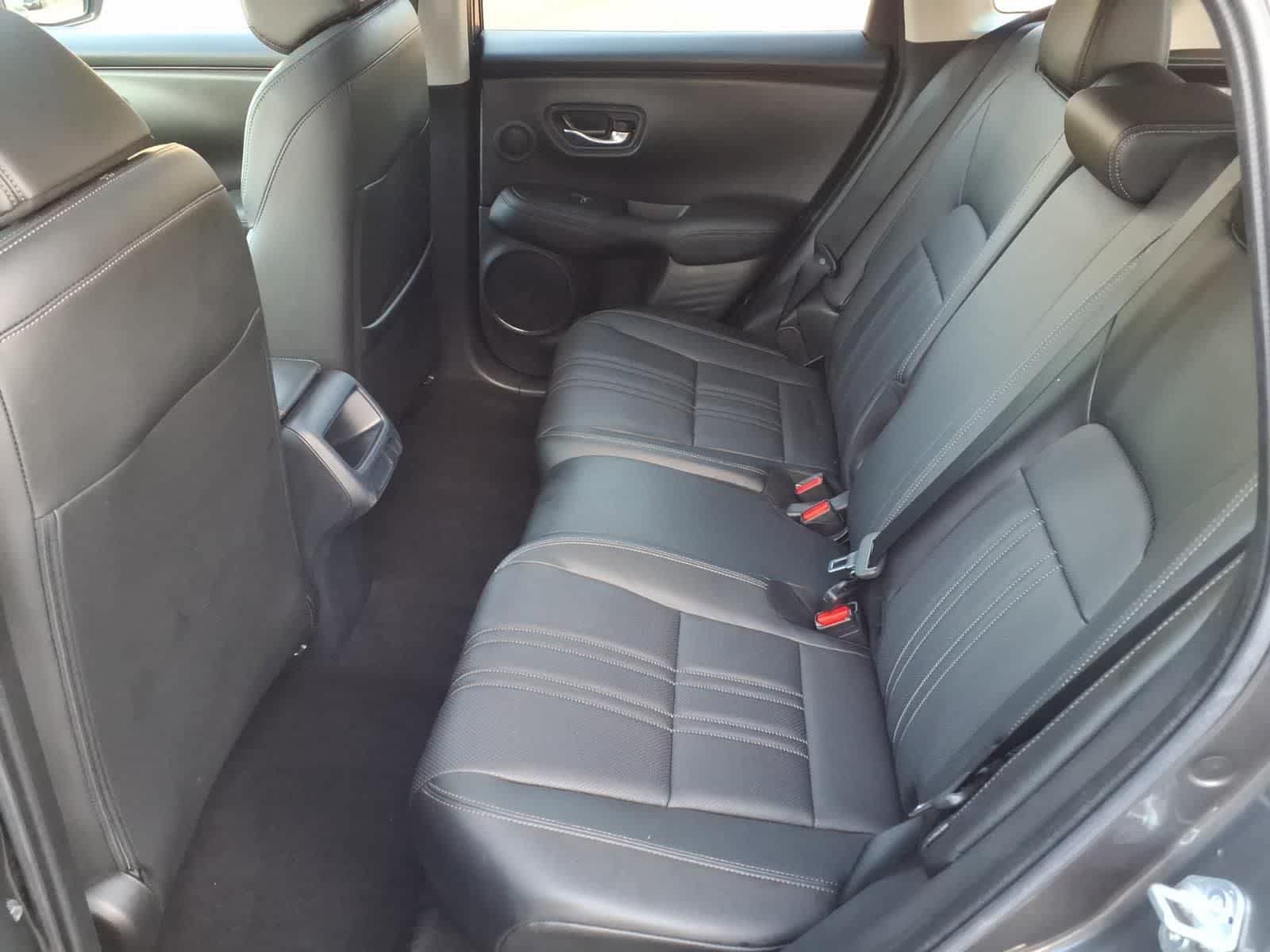 Used 2023 Honda HR-V EX-L image 9