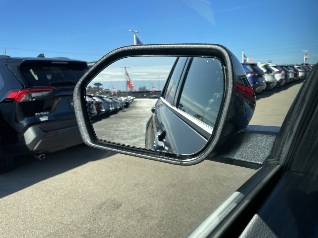 Used 2025 Ford Explorer ST-Line image 42