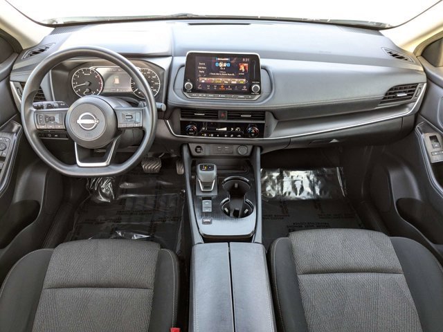 Certified 2024 Nissan Rogue SV image 17