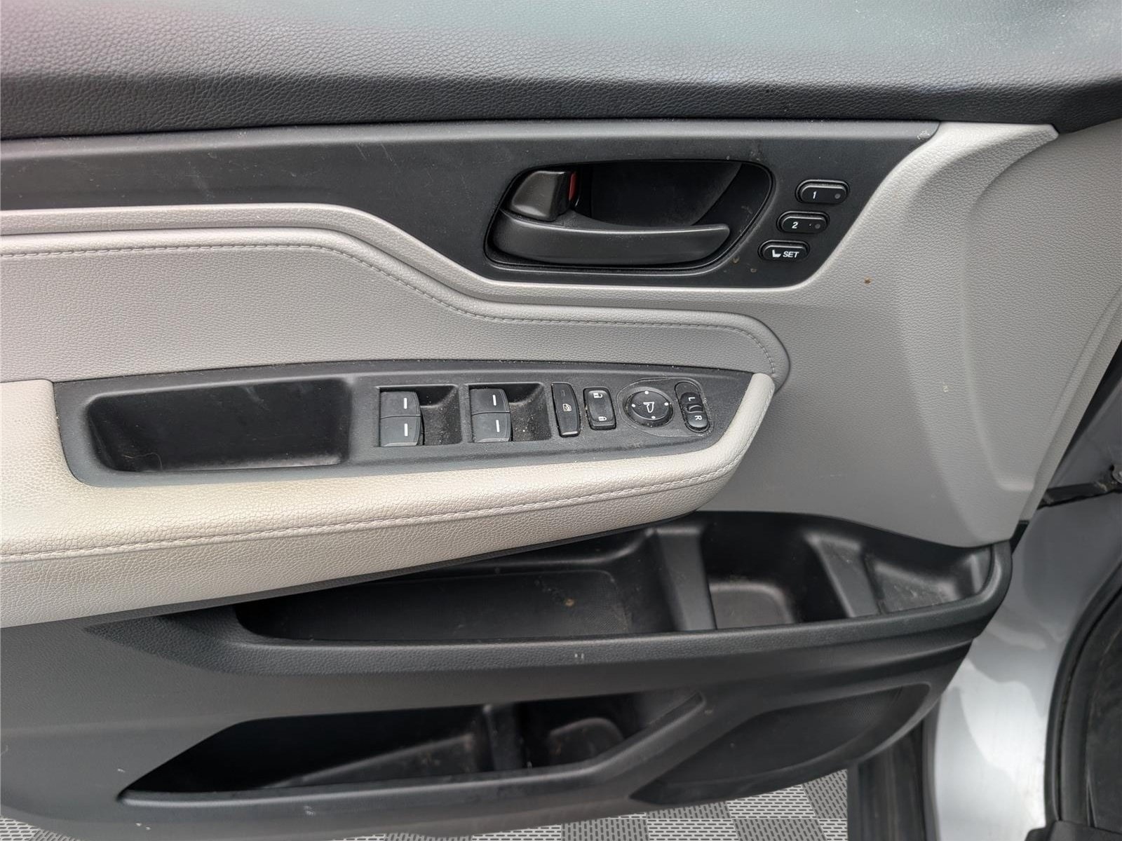 Used 2020 Honda Odyssey EX-L image 21
