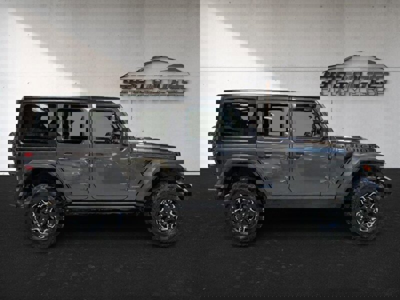 Used 2023 Jeep Wrangler Unlimited Rubicon 4xe w/ Cold Weather Group image 11
