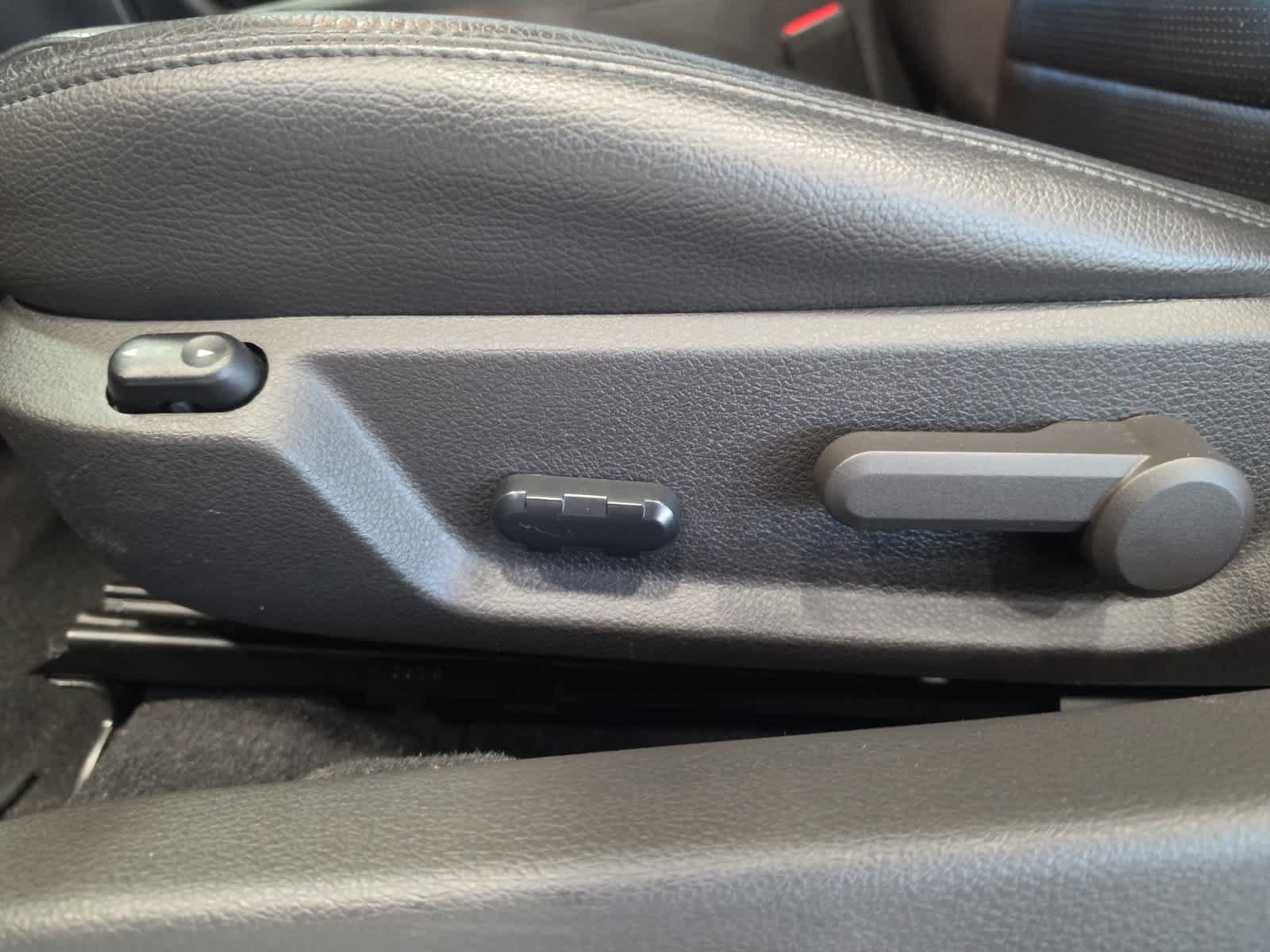Used 2008 Ford Mustang GT RWD image 16