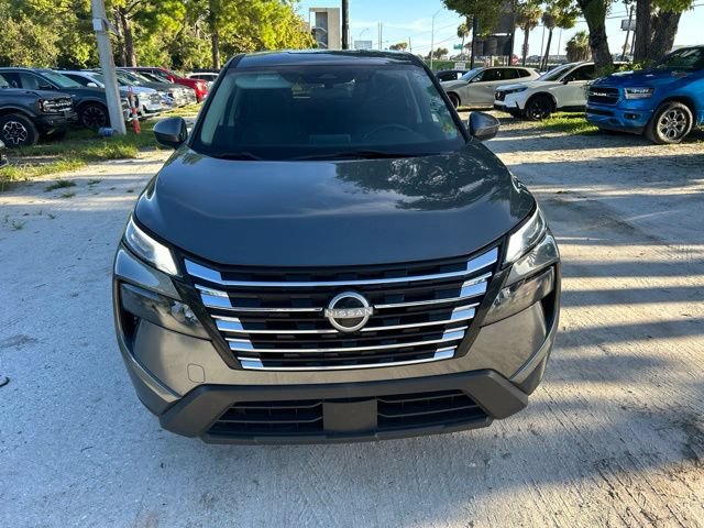 Used 2024 Nissan Rogue SV FWD image 15
