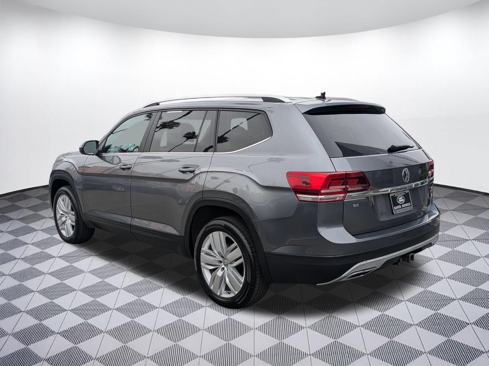Used 2019 Volkswagen Atlas SE w/ Panoramic Sunroof Package AWD/4WD image 3