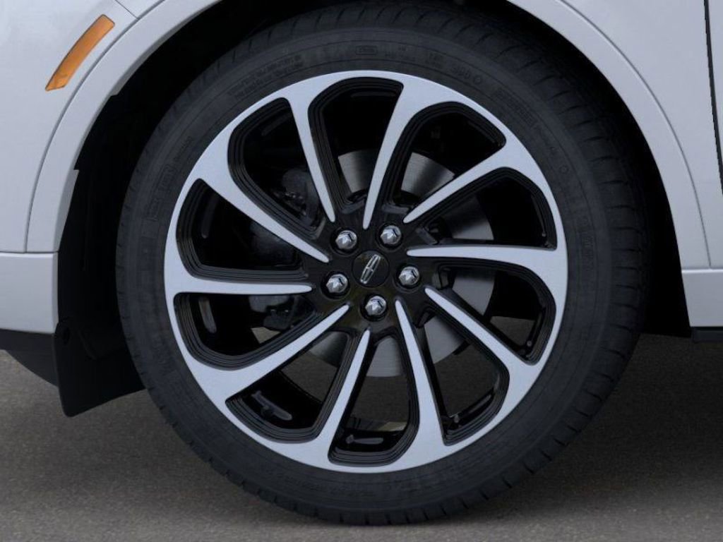 New 2026 Lincoln Nautilus Black Label image 19