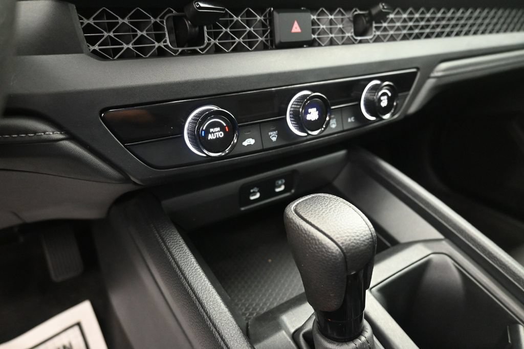 Used 2025 Honda Accord LX image 25