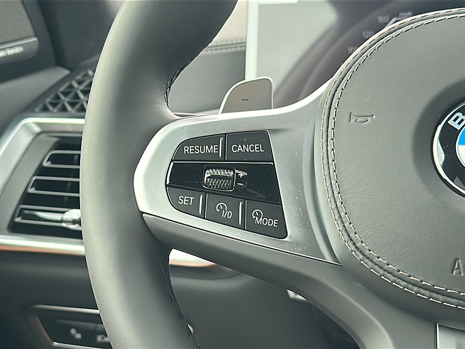 New 2026 BMW X7 xDrive40i w/ M Sport Package image 20