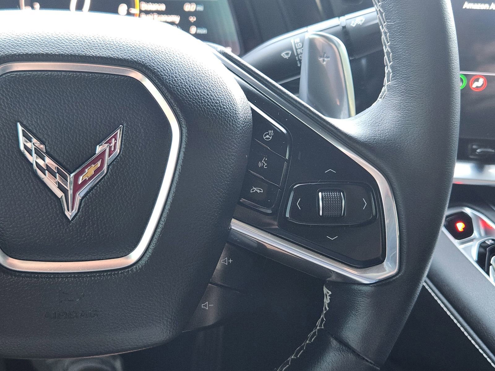 Used 2022 Chevrolet Corvette Stingray w/ Z51 Performance Package image 32