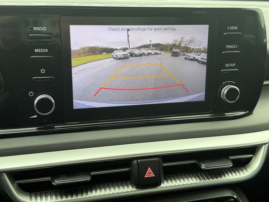 Used 2022 Kia K5 LX image 26