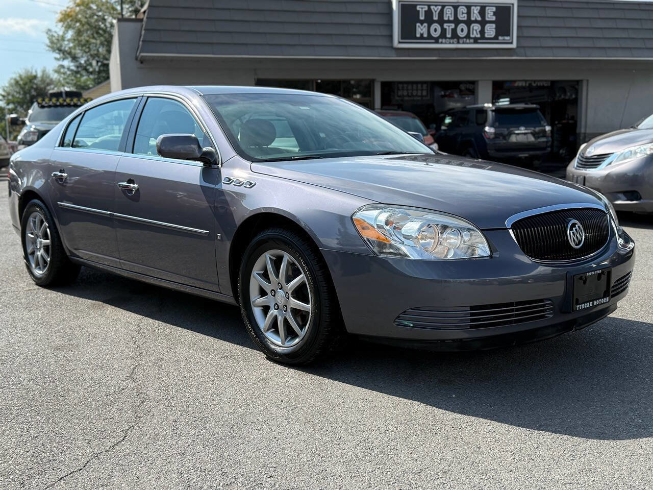 Used 2007 Buick Lucerne CXL w/ Luxury Package image 58