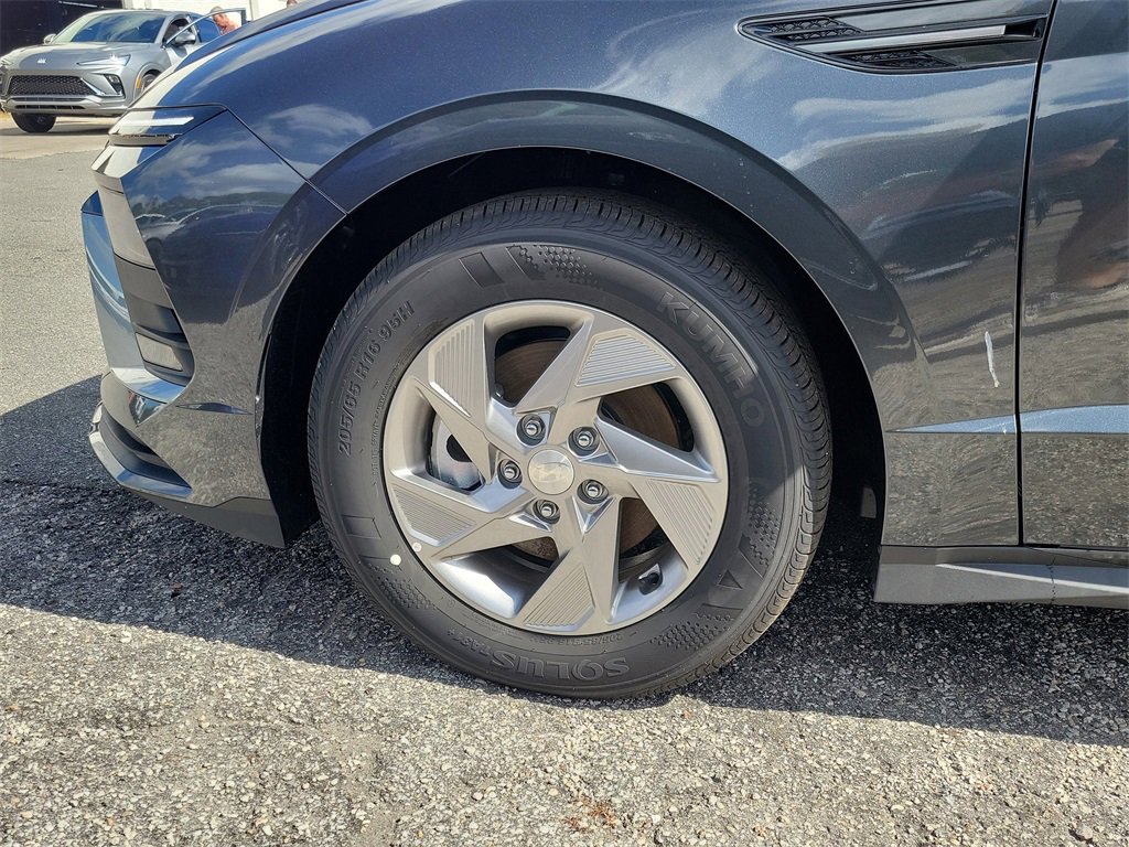 New 2025 Hyundai Sonata SE image 3