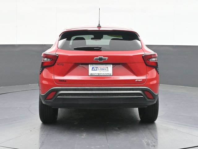 Used 2026 Chevrolet Trax RS FWD image 10