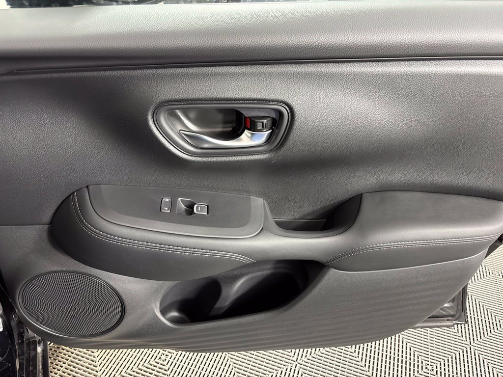 Used 2027 Honda HR-V EX-L image 22