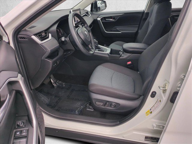 Certified 2025 Toyota RAV4 XLE FWD image 15