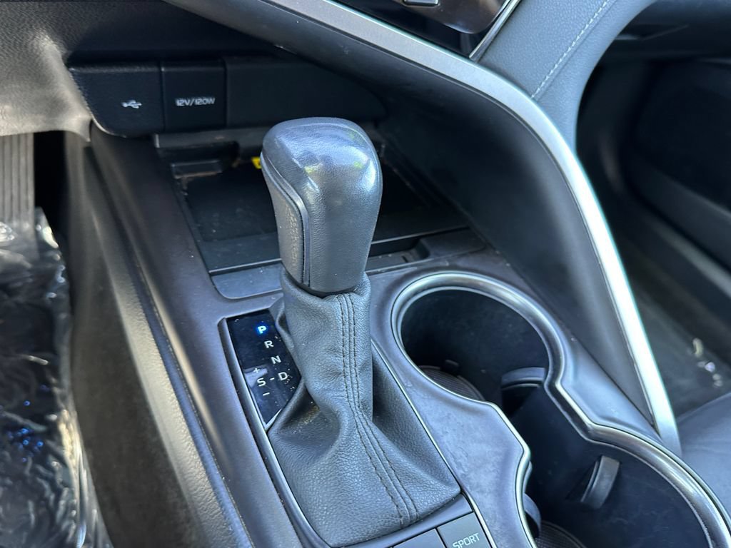 Used 2024 Toyota Camry XSE FWD image 31