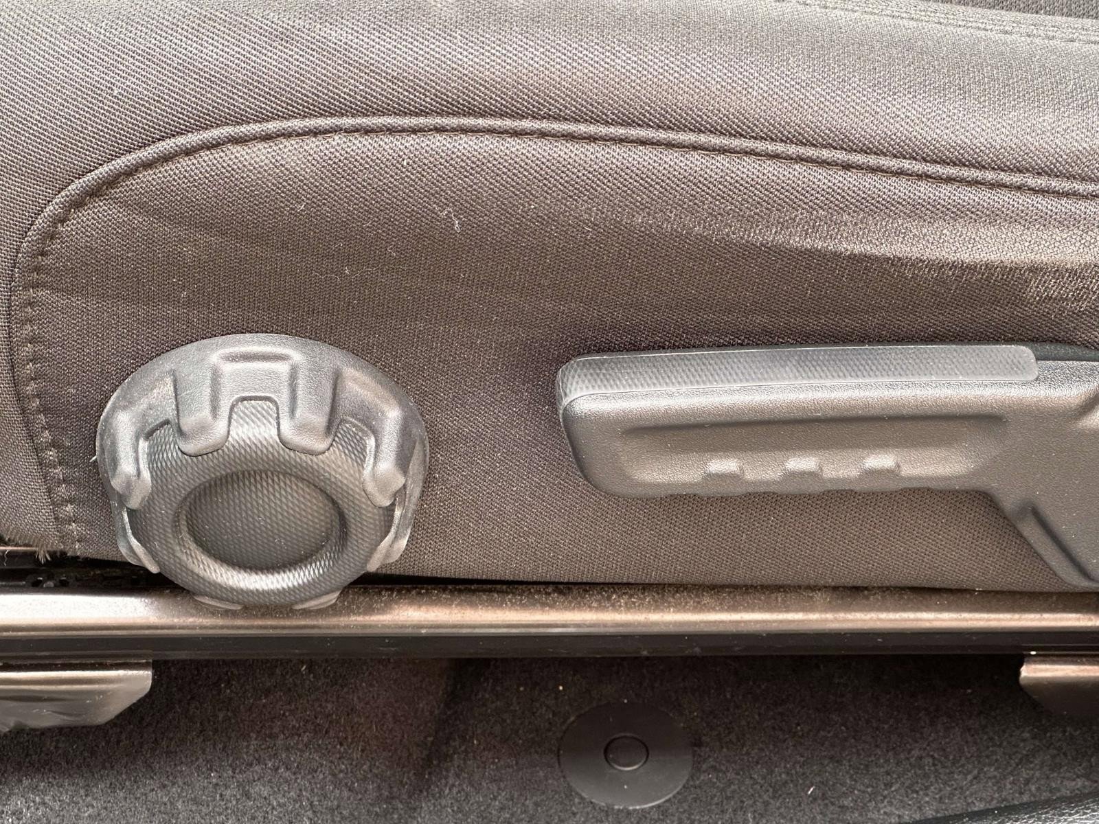 Used 2020 Jeep Wrangler Unlimited Sport S image 13