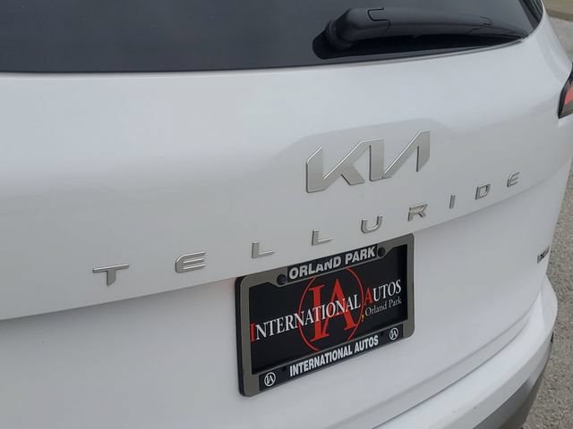Used 2023 Kia Telluride SX X-Line AWD/4WD image 5