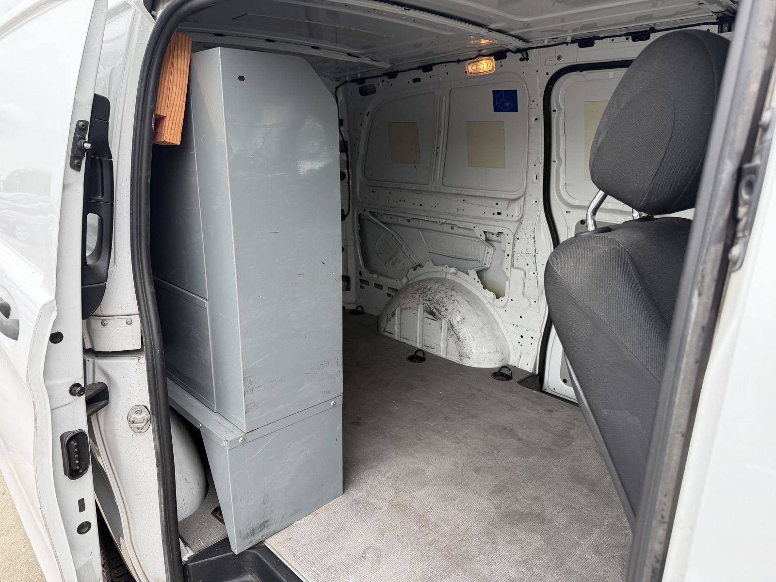 Used 2018 Mercedes-Benz Metris image 23
