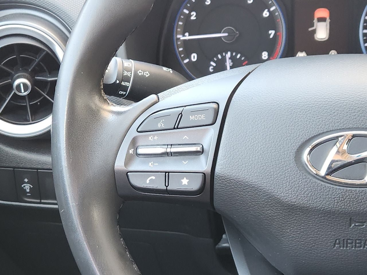 Used 2022 Hyundai Kona SEL w/ Convenience Package FWD image 23
