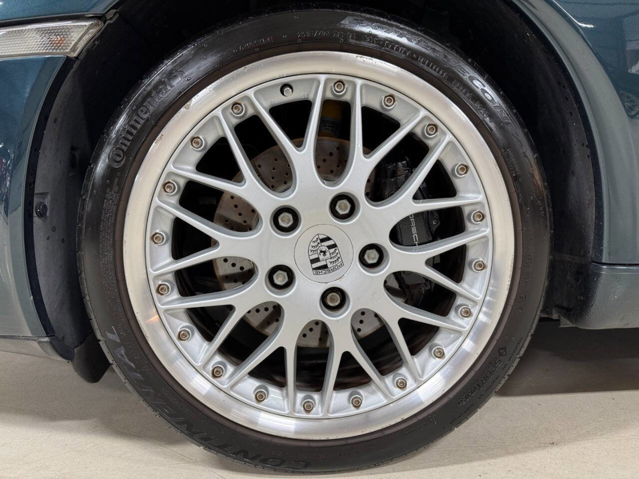 Used 2003 Porsche 911 Carrera image 27