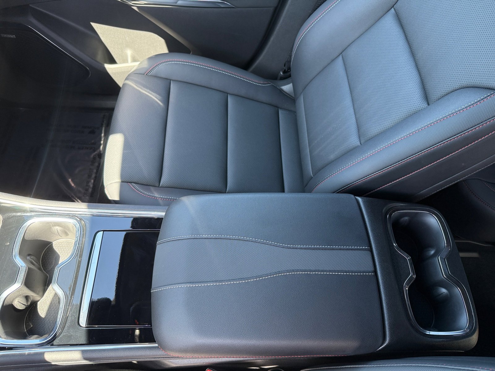 Used 2025 Chevrolet Traverse Z71 w/ Enhanced Driving Package image 14