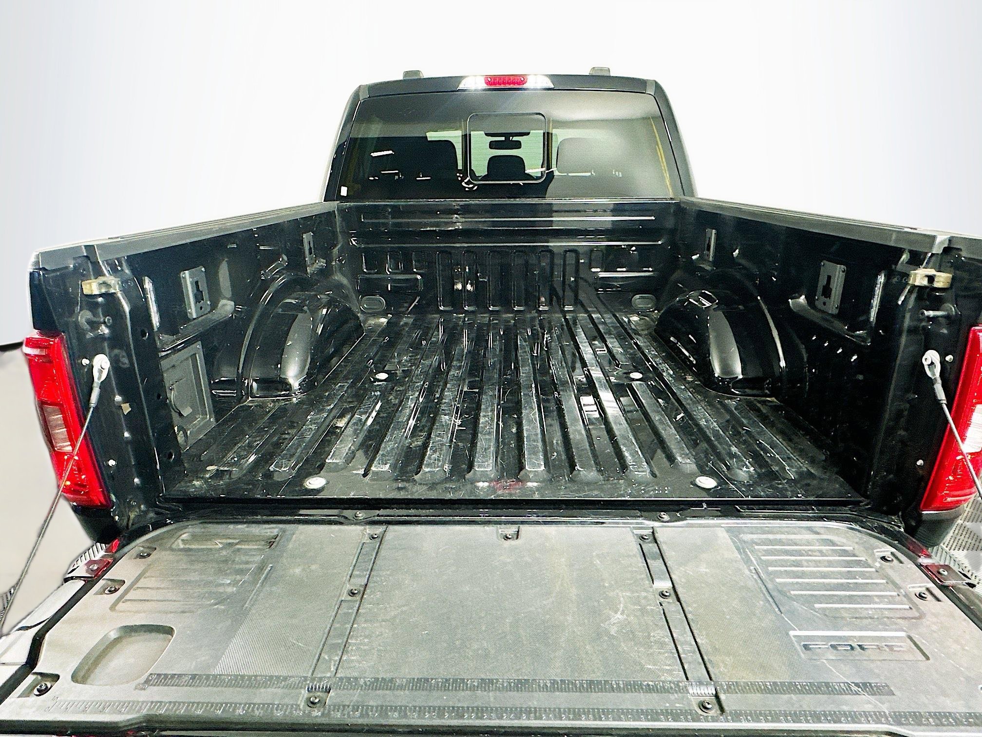 Used 2023 Ford F150 XLT w/ Equipment Group 302A High AWD/4WD image 27