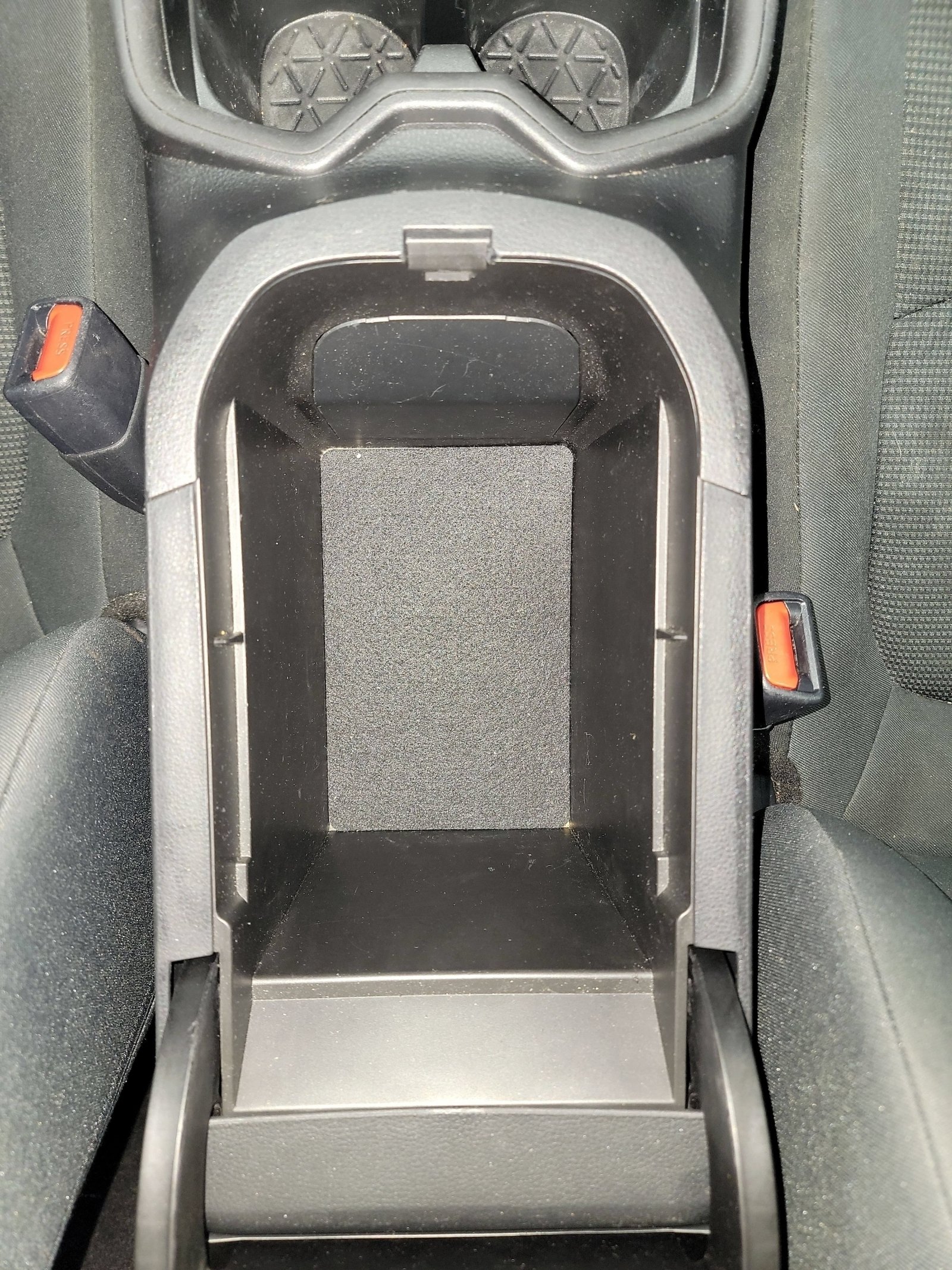 Used 2021 Toyota RAV4 LE AWD/4WD image 28