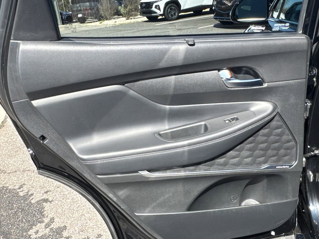 Used 2022 Hyundai Santa Fe SEL Premium image 20