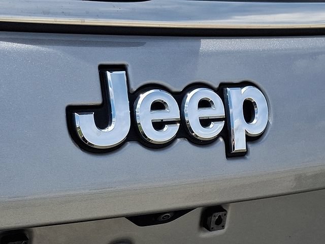 Used 2023 Jeep Compass Limited AWD/4WD image 28