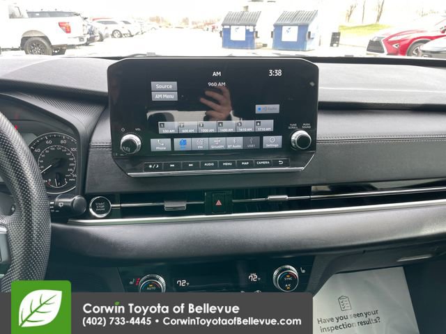 Used 2024 Mitsubishi Outlander SE image 11