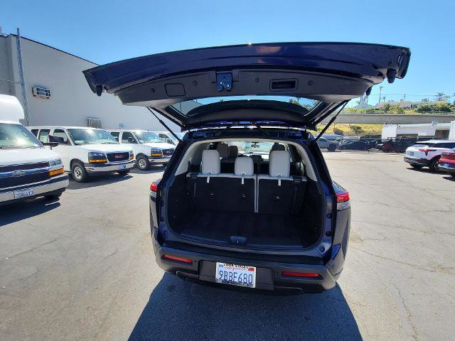 Used 2022 Nissan Pathfinder SV image 24