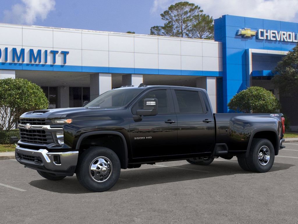 New 2026 Chevrolet Silverado 3500 LT image 2