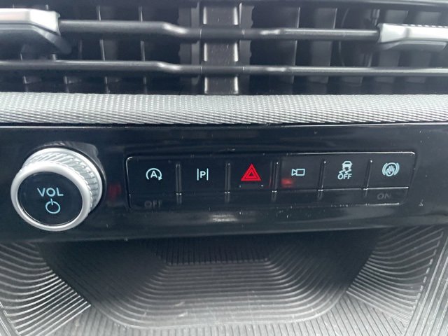 Used 2025 Ford Explorer ST-Line w/ ST-Line Street Pack image 29