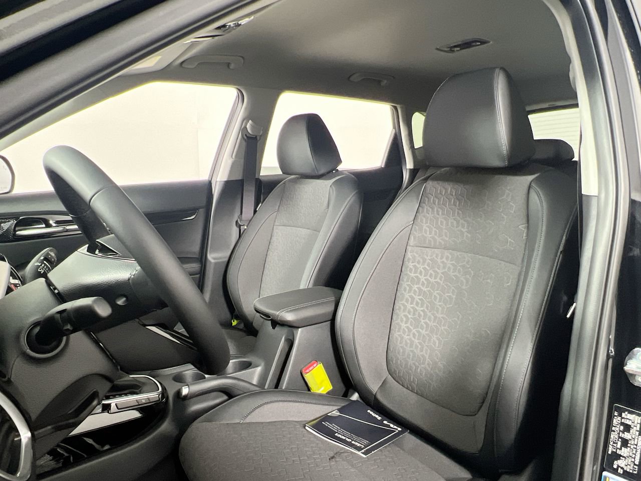 New 2026 Kia Seltos S image 14
