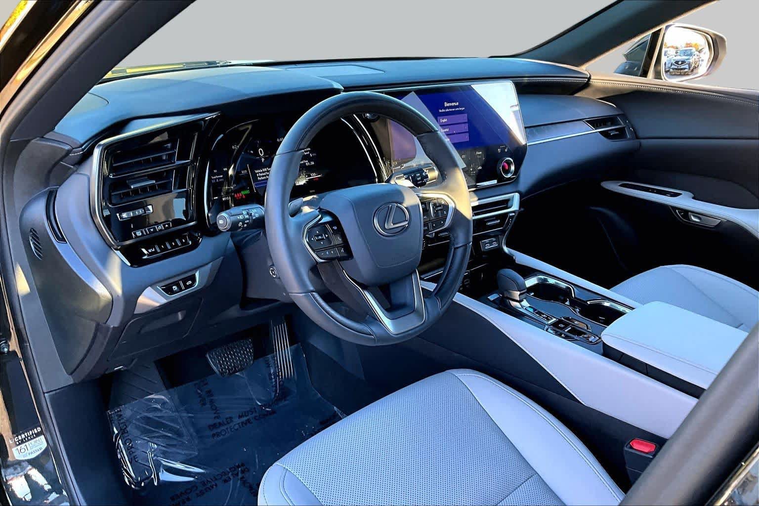 Certified 2026 Lexus RX 350h AWD/4WD image 18